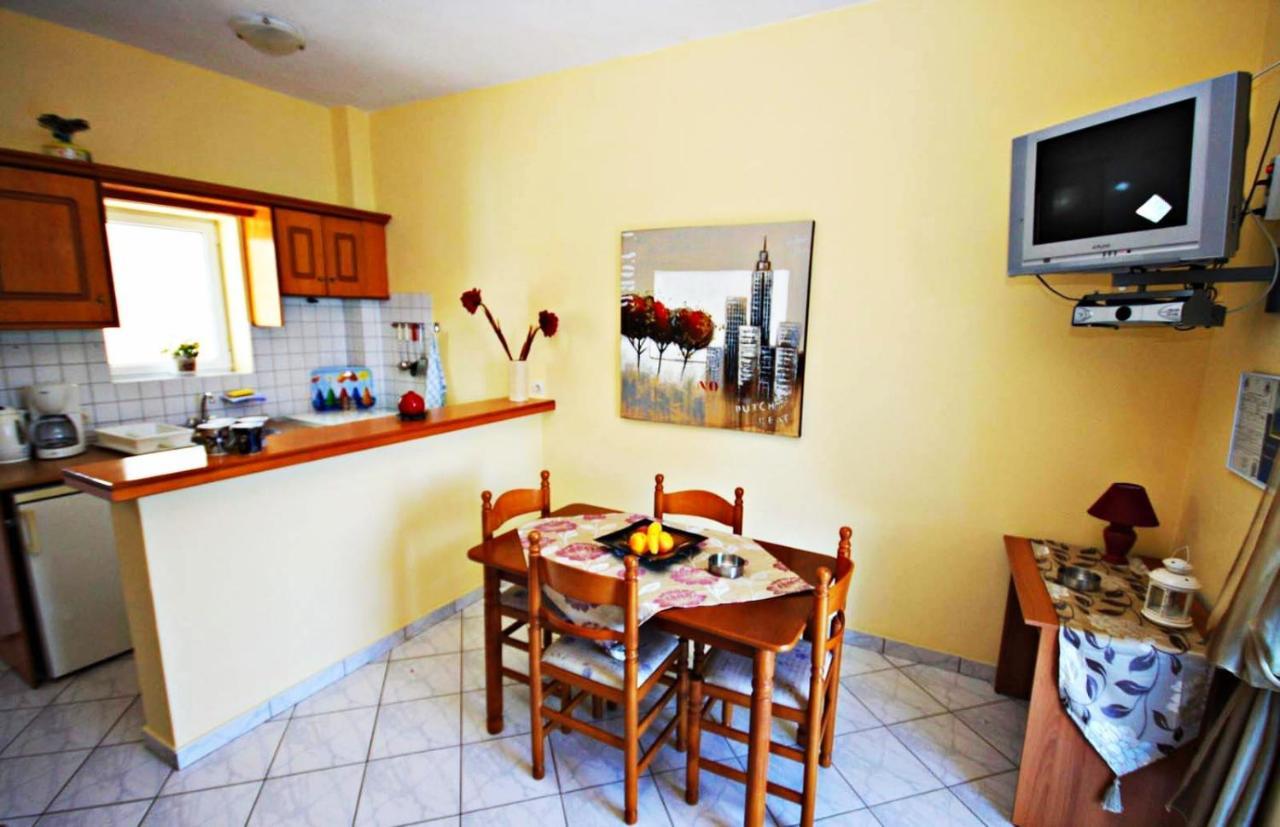 Cozy Apartment Few Mins From Beach Corfu Agios Georgios Pagon Buitenkant foto